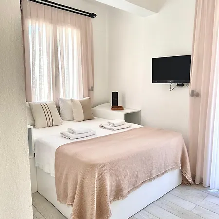 Selin Bed & Breakfast