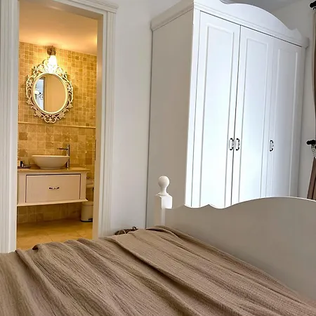 Selin Bed & Breakfast