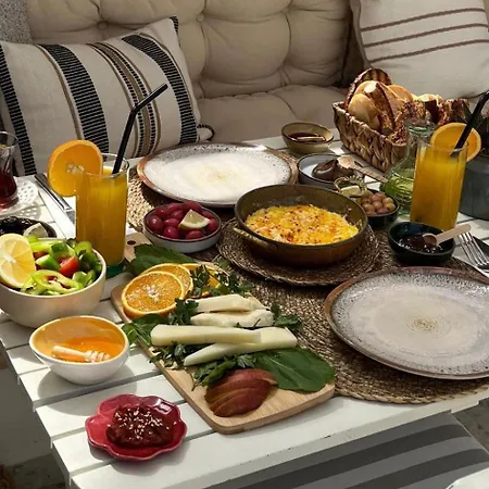 Selin 2* Alaçatı