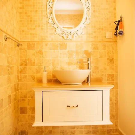 Selin Bed & Breakfast Alacati