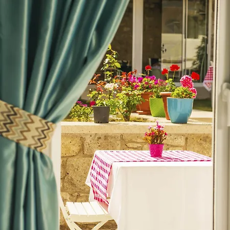 Selin Bed & Breakfast Alaçatı