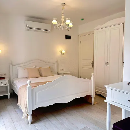 Selin Bed & Breakfast Alacati